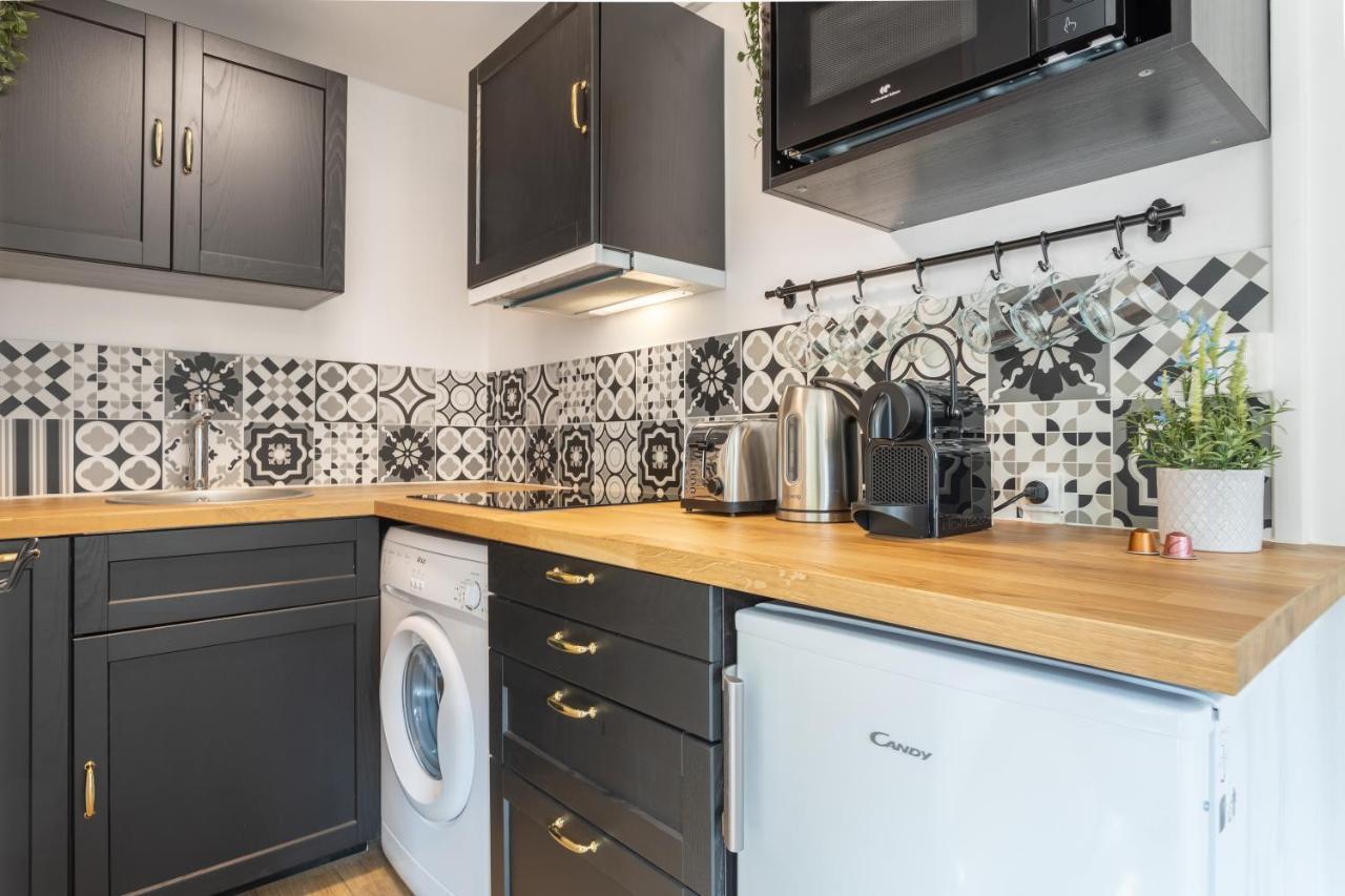 Le Grand Parilly Apartment บรง ภายนอก รูปภาพ