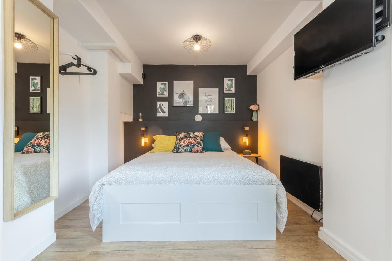 Le Grand Parilly Apartment บรง ภายนอก รูปภาพ